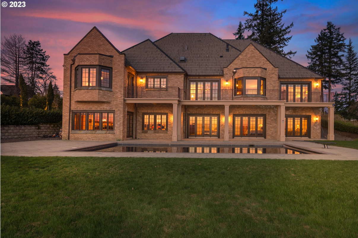 Best View on the Bluff